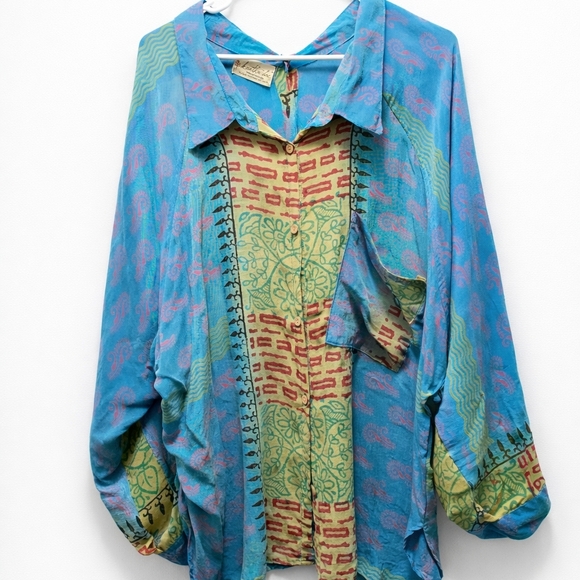 Kantha Bae Tops - Kanths Bae Up To Xl. Wore Twice Excellent Conditio